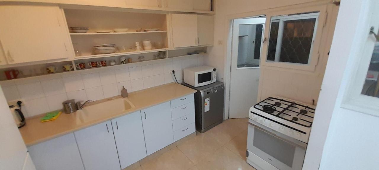 Spacious Jaffa Apt Near The Flea Market Tel Aviv Eksteriør billede